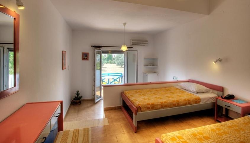 Armonia Hotel Matala Extérieur photo